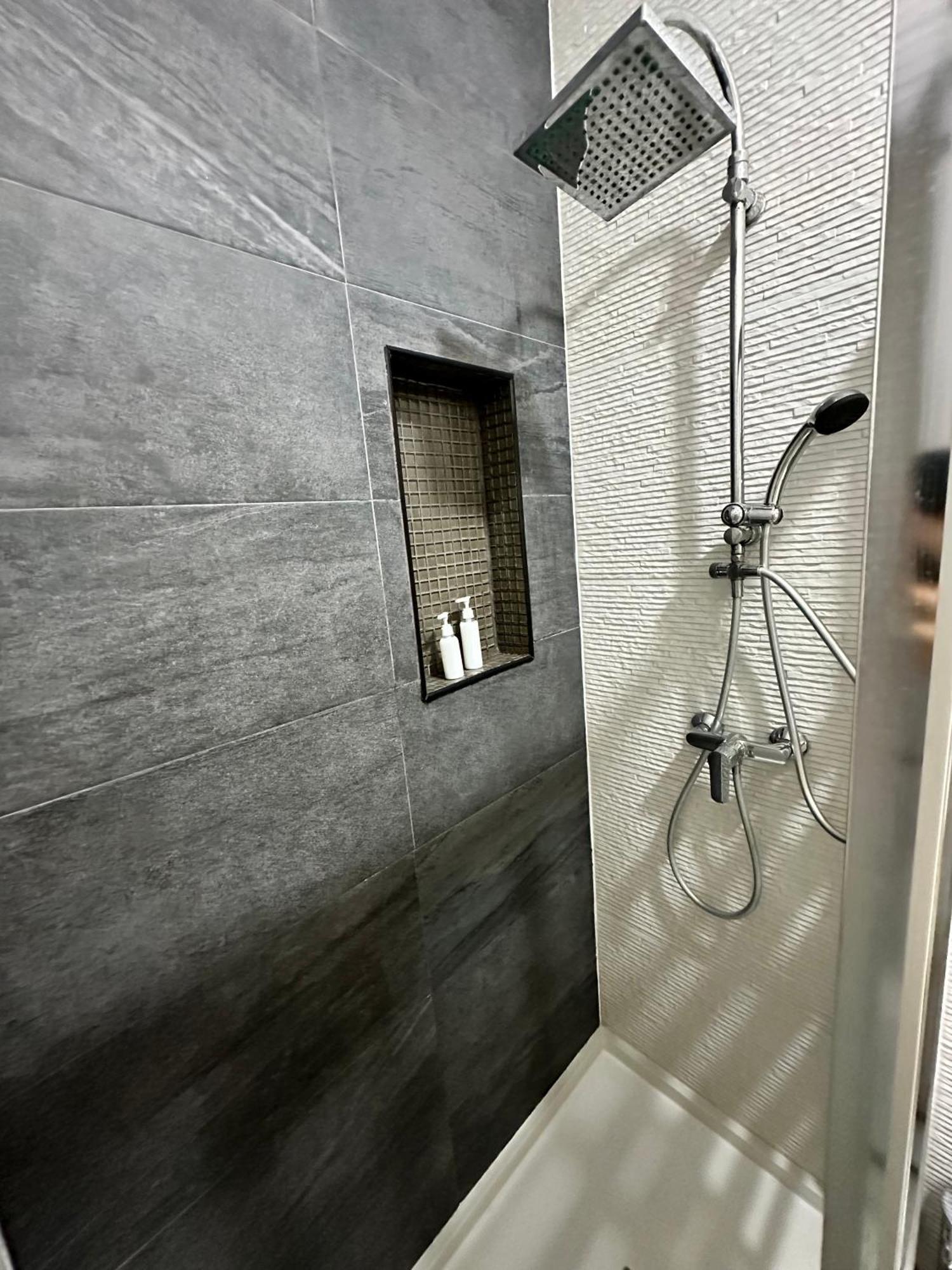Adorable Urban Suites لاس بالماس دي غران كاناريا المظهر الخارجي الصورة