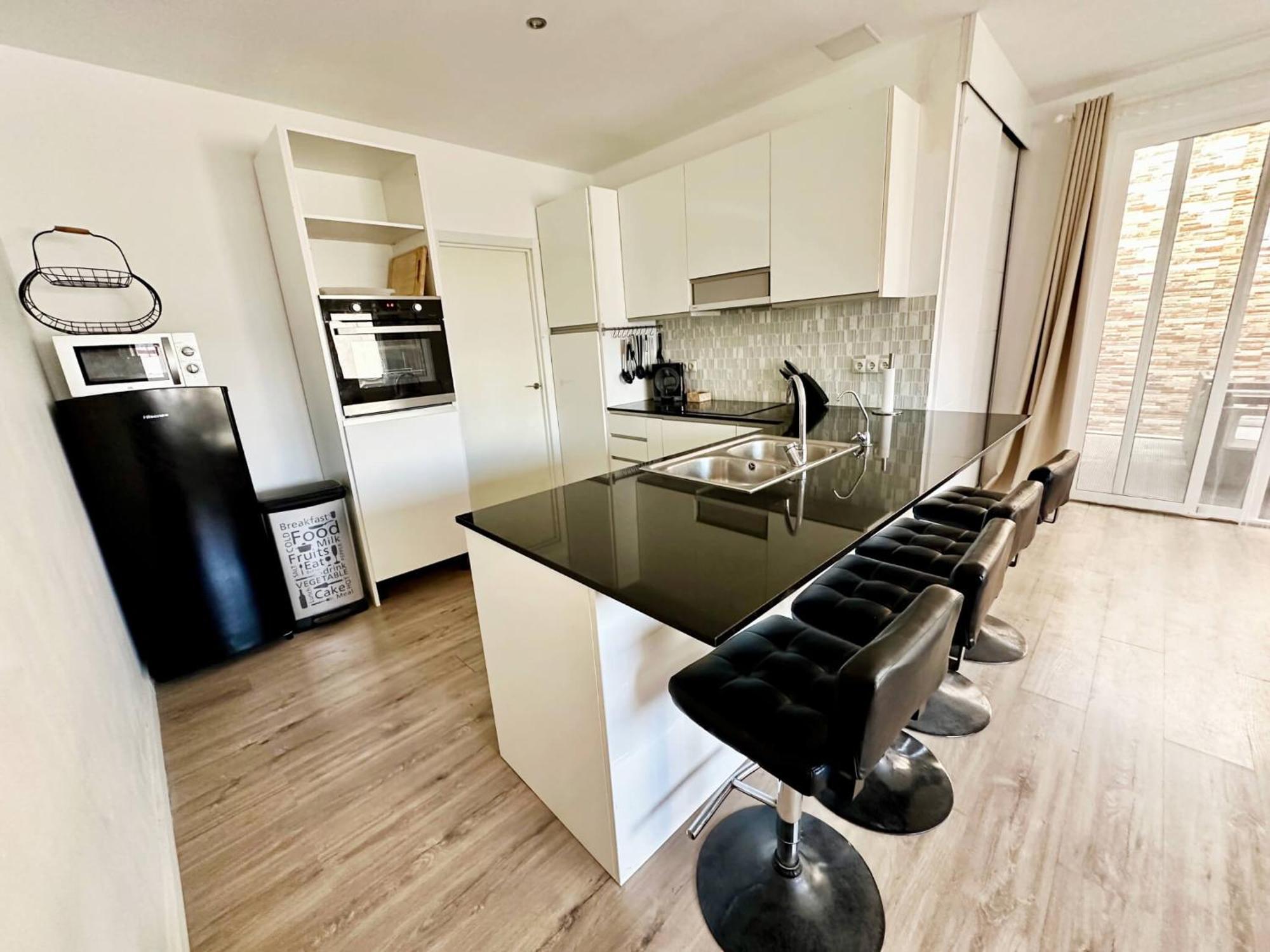 Adorable Urban Suites لاس بالماس دي غران كاناريا الغرفة الصورة